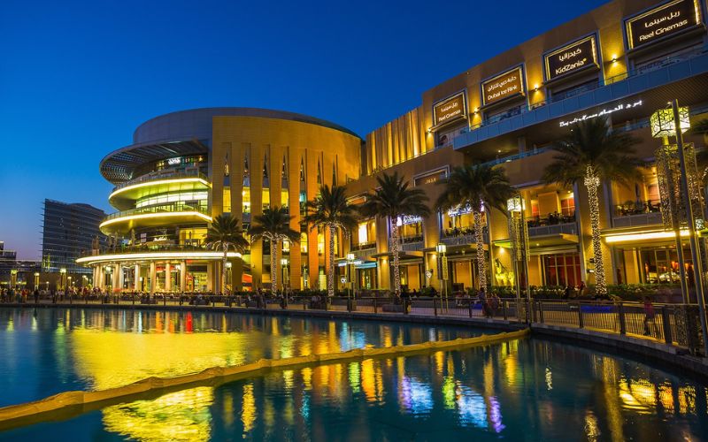 The Dubai Mall nơi dành cho thương mại và thời trang